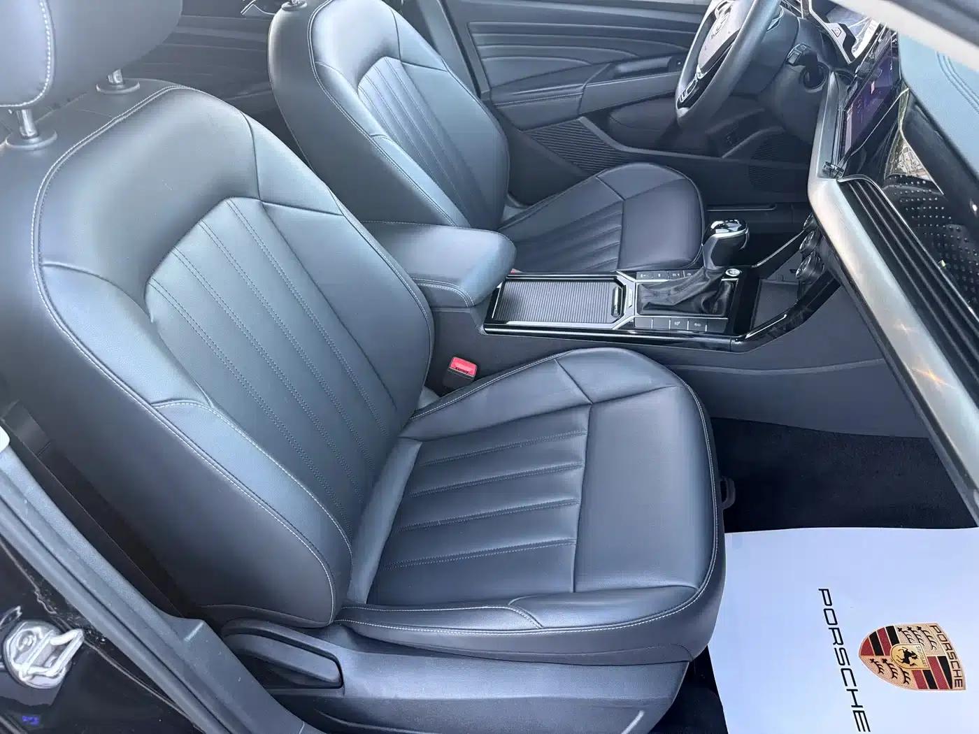 2019 Volkswagen Passat Plug-in Hybrid 430PHEV Hybrid Elite Edition — миниатюра 12
