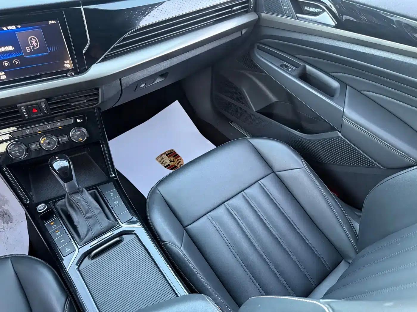 2019 Volkswagen Passat Plug-in Hybrid 430PHEV Hybrid Elite Edition — миниатюра 16