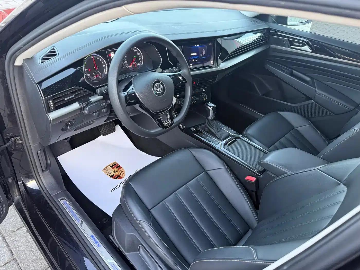 2019 Volkswagen Passat Plug-in Hybrid 430PHEV Hybrid Elite Edition — миниатюра 9
