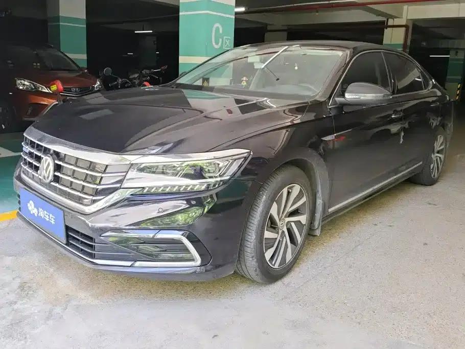 2020 Volkswagen Passat Plug-in Hybrid 430PHEV Hybrid Luxury Edition (China VI Emission Standard) — миниатюра 1