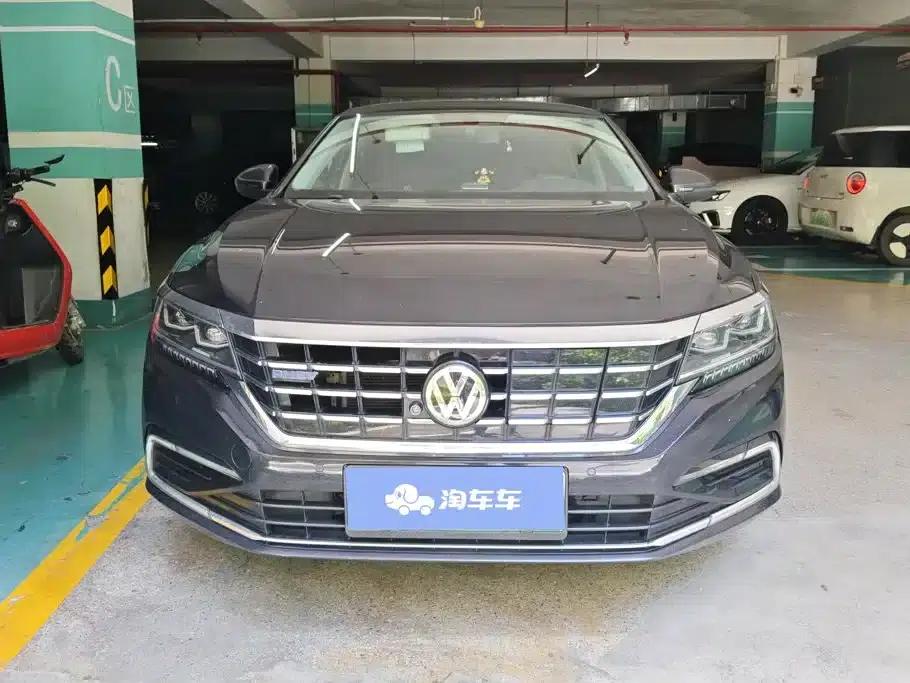 2020 Volkswagen Passat Plug-in Hybrid 430PHEV Hybrid Luxury Edition (China VI Emission Standard) — миниатюра 2