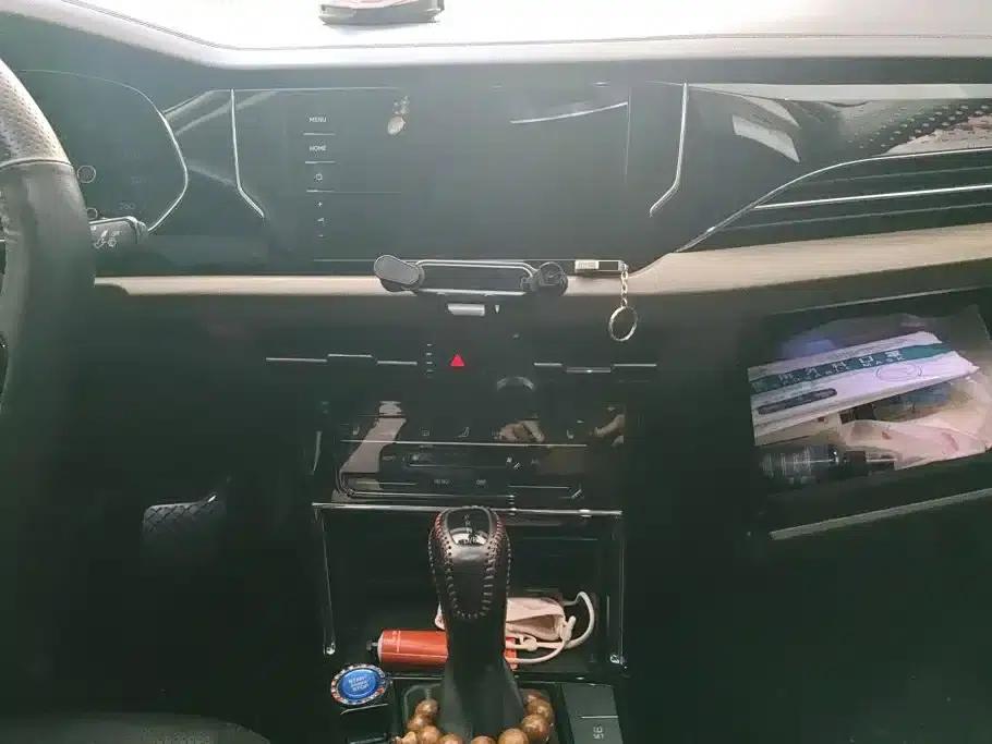 2020 Volkswagen Passat Plug-in Hybrid 430PHEV Hybrid Luxury Edition (China VI Emission Standard) — миниатюра 13