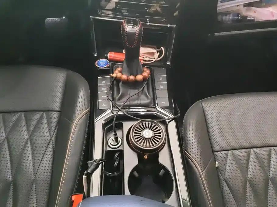 2020 Volkswagen Passat Plug-in Hybrid 430PHEV Hybrid Luxury Edition (China VI Emission Standard) — миниатюра 16