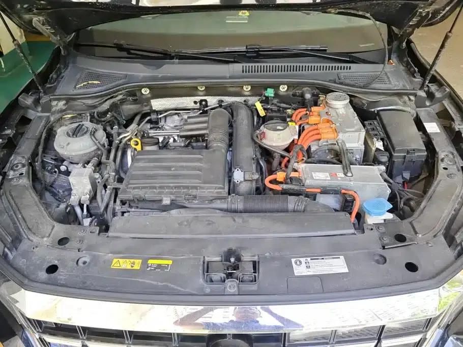 2020 Volkswagen Passat Plug-in Hybrid 430PHEV Hybrid Luxury Edition (China VI Emission Standard) — миниатюра 10