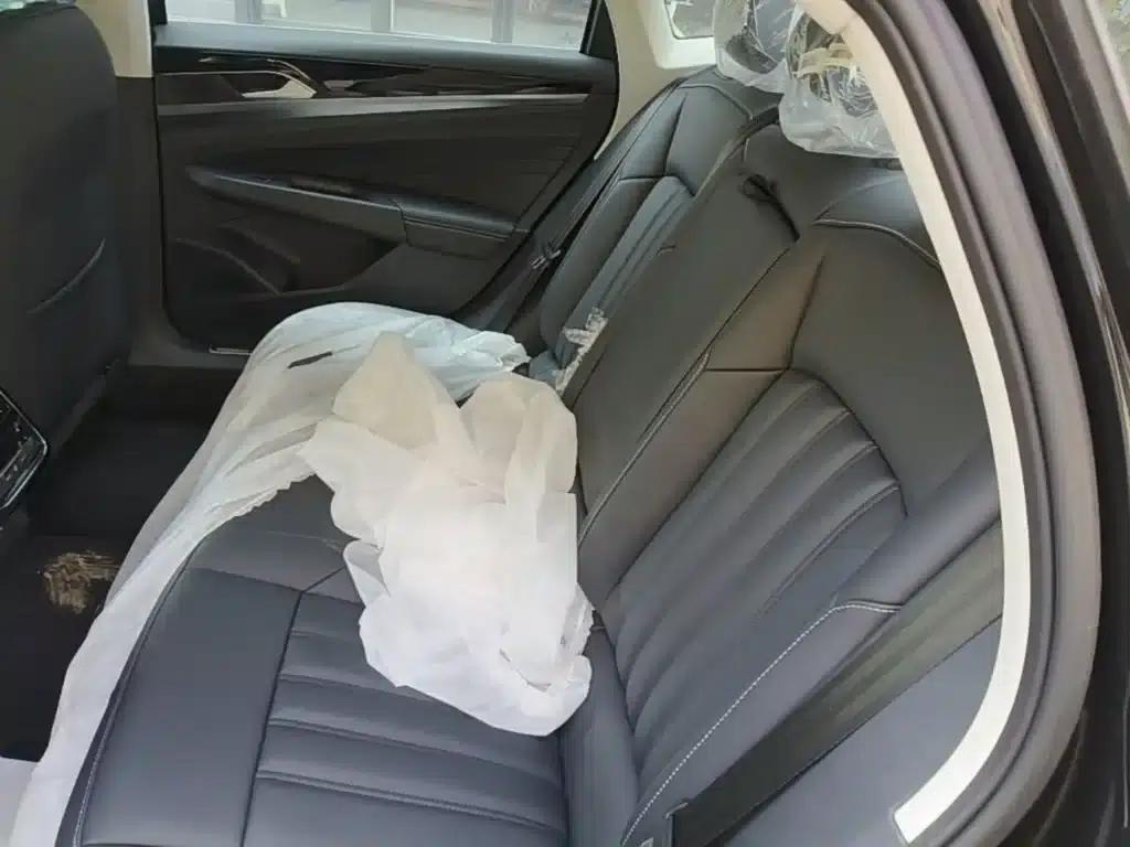 2025 Volkswagen Passat Plug-in Hybrid 430PHEV Hybrid Business Edition — миниатюра 17