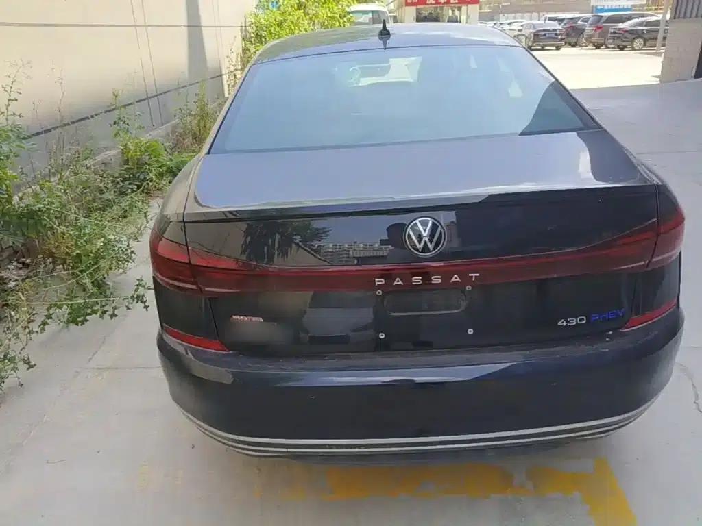 2025 Volkswagen Passat Plug-in Hybrid 430PHEV Hybrid Business Edition — миниатюра 6