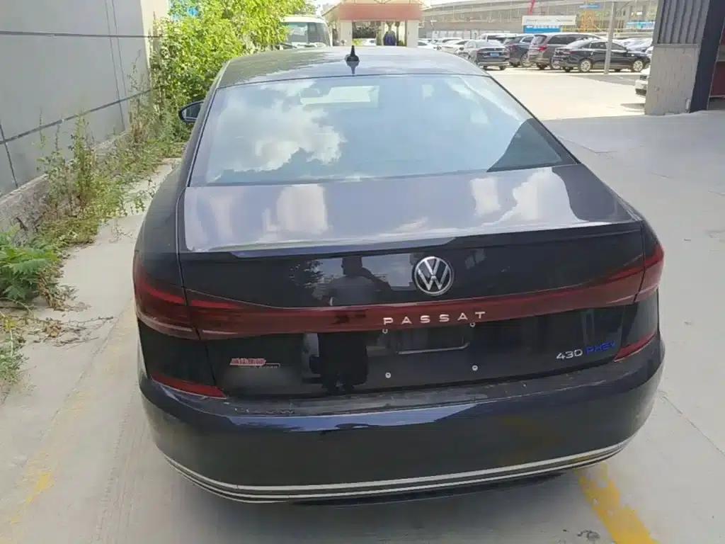 2025 Volkswagen Passat Plug-in Hybrid 430PHEV Hybrid Business Edition — миниатюра 6