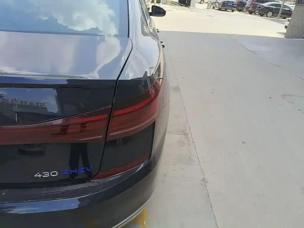 2025 Volkswagen Passat Plug-in Hybrid 430PHEV Hybrid Business Edition — миниатюра 8