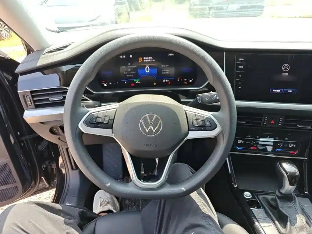 2025 Volkswagen Passat Plug-in Hybrid 430PHEV Hybrid Business Edition — миниатюра 11