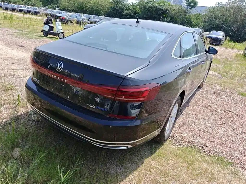 2025 Volkswagen Passat Plug-in Hybrid 430PHEV Hybrid Business Edition — миниатюра 7