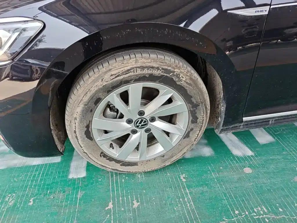 2025 Volkswagen Passat Plug-in Hybrid 430PHEV Hybrid Business Edition — миниатюра 23