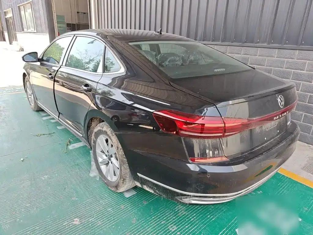 2025 Volkswagen Passat Plug-in Hybrid 430PHEV Hybrid Business Edition — миниатюра 5