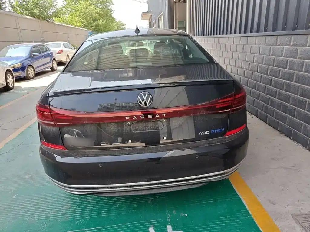 2025 Volkswagen Passat Plug-in Hybrid 430PHEV Hybrid Business Edition — миниатюра 6
