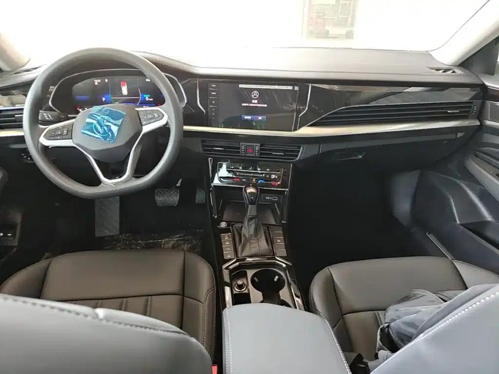 2025 Volkswagen Passat Plug-in Hybrid 430PHEV Hybrid Business Edition — миниатюра 10
