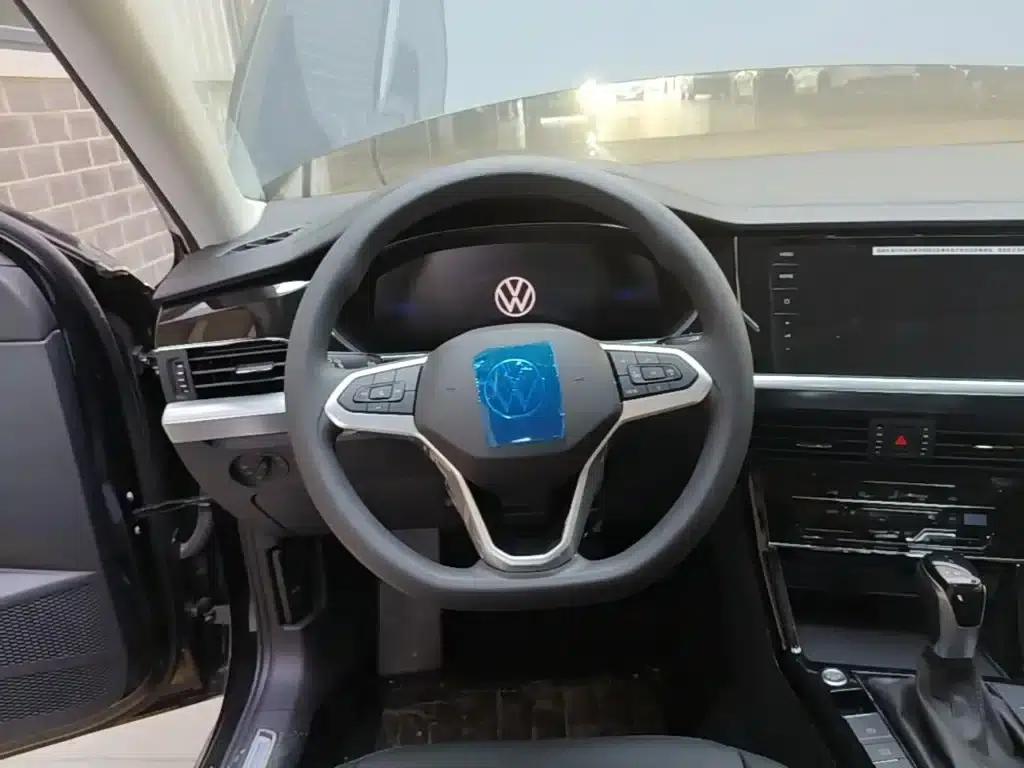 2025 Volkswagen Passat Plug-in Hybrid 430PHEV Hybrid Business Edition — миниатюра 11