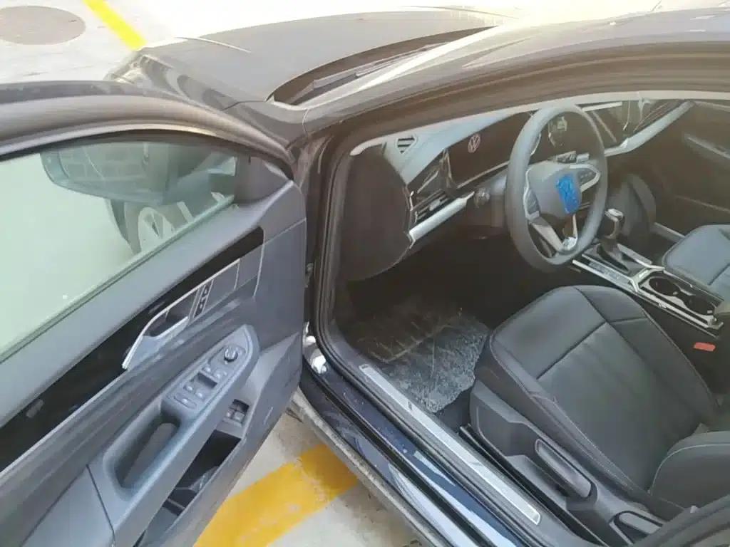 2025 Volkswagen Passat Plug-in Hybrid 430PHEV Hybrid Business Edition — миниатюра 16