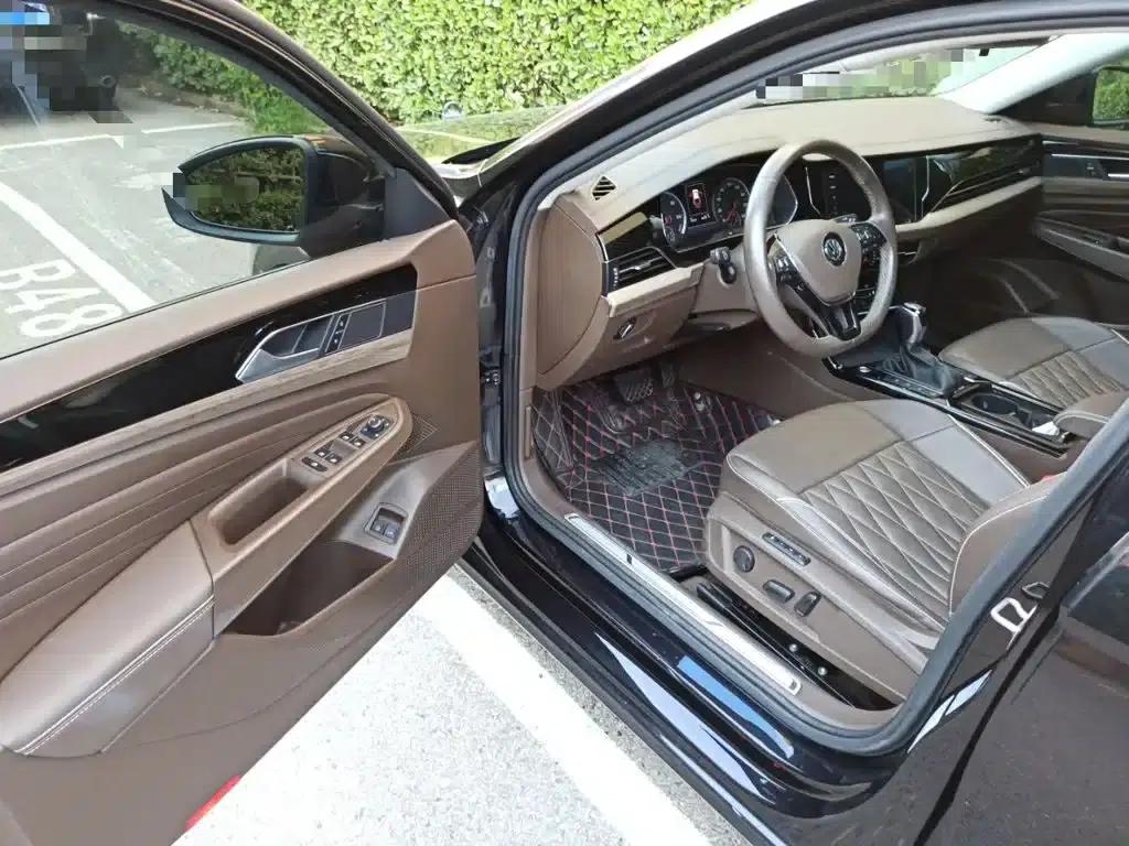 2020 Volkswagen Passat Plug-in Hybrid 430PHEV Hybrid Luxury Edition (China VI Emission Standard) — миниатюра 14