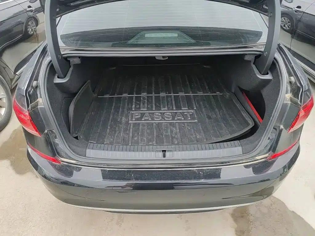 2022 Volkswagen Passat Plug-in Hybrid 430PHEV Hybrid Business Edition — миниатюра 19