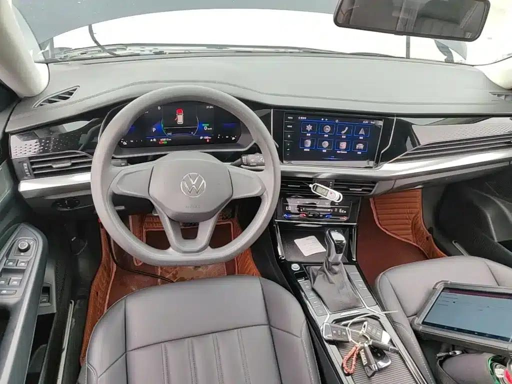 2022 Volkswagen Passat Plug-in Hybrid 430PHEV Hybrid Business Edition — миниатюра 10