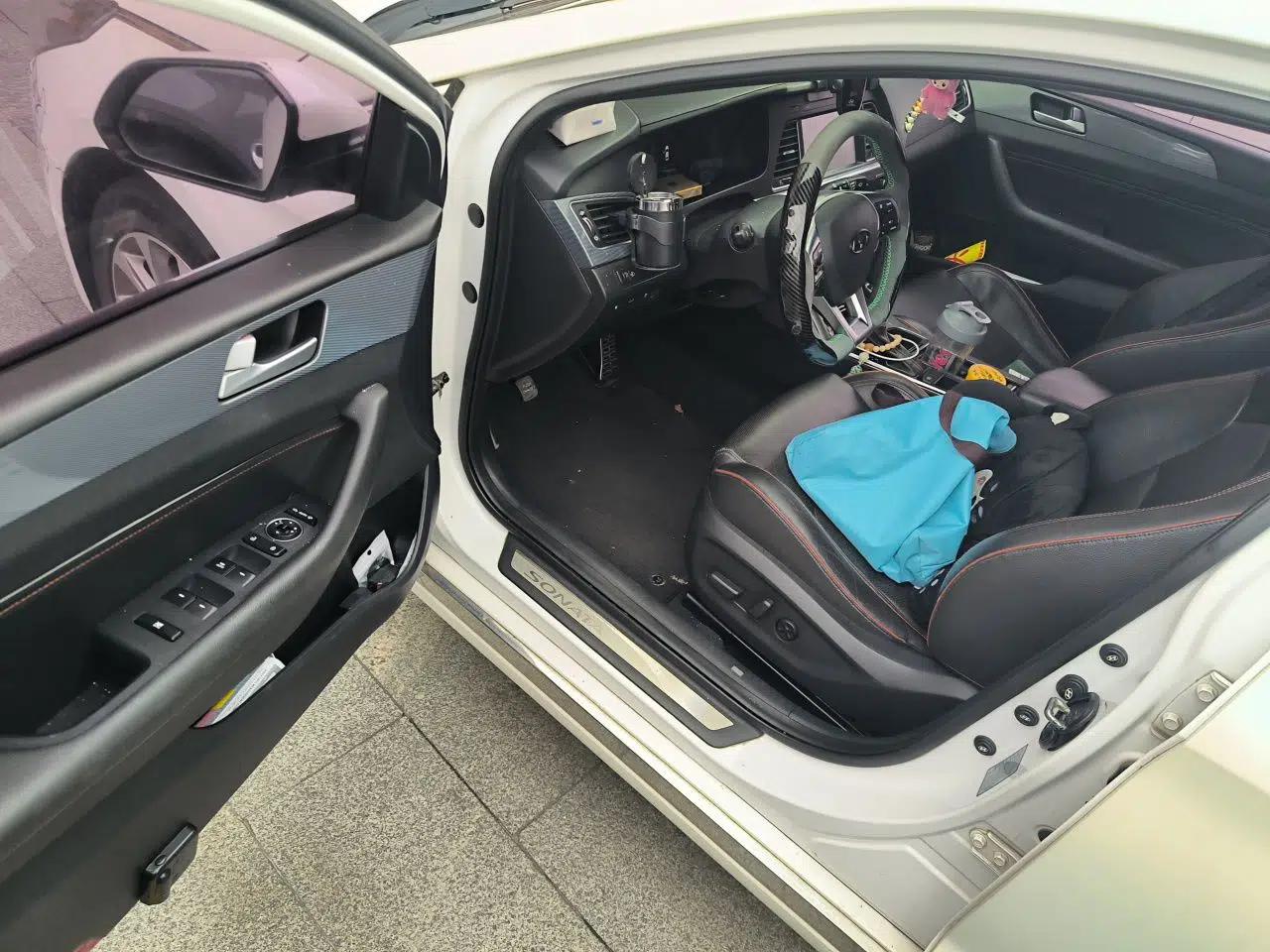 Hyundai Sonata 2015 1.6T GLS Smart Model — миниатюра 16
