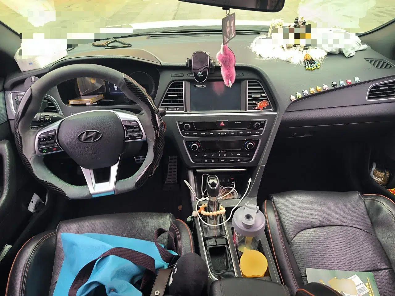 Hyundai Sonata 2015 1.6T GLS Smart Model — миниатюра 9
