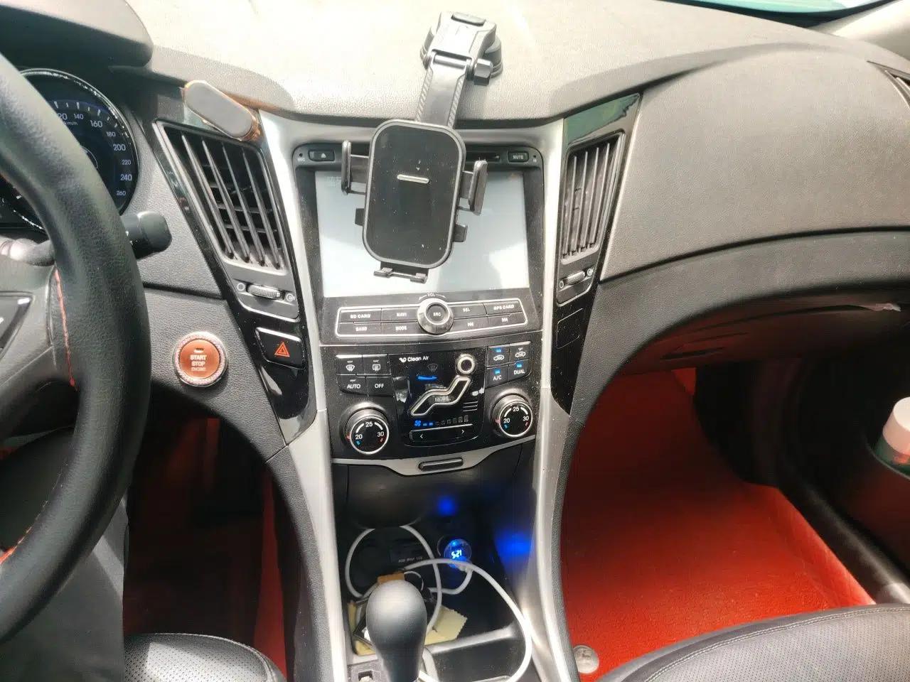 Hyundai Sonata 2013 2.4L Automatic Leading Edition China IV Standard — миниатюра 13