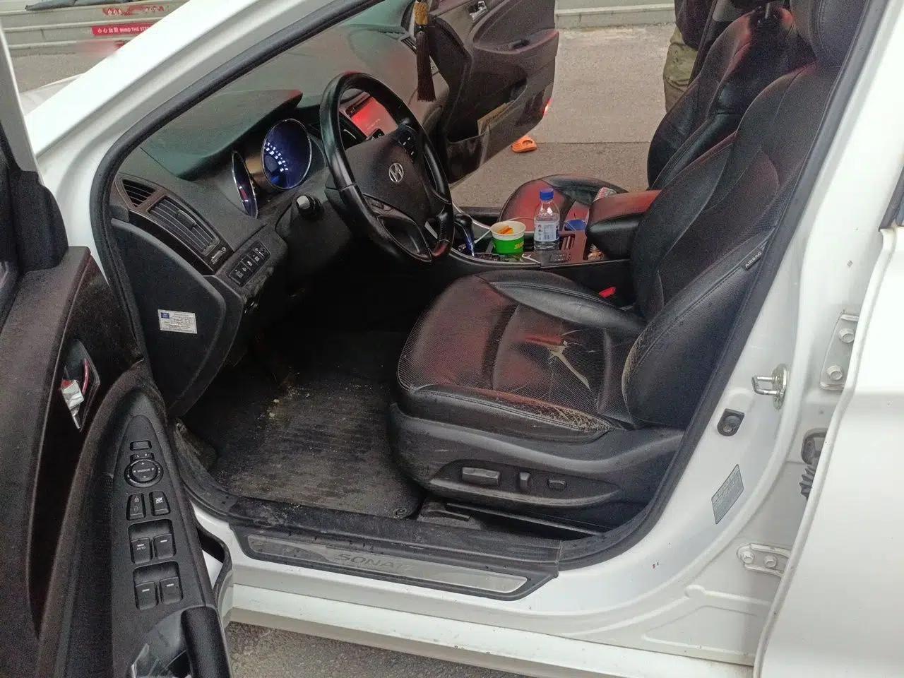 Hyundai Sonata 2014 2.4L Automatic Leading Edition China IV Standard — миниатюра 15