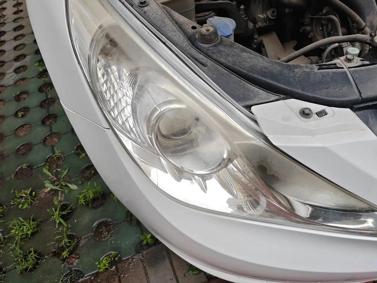 Hyundai Sonata 2014 2.4L Automatic Leading Edition China IV Standard — миниатюра 7