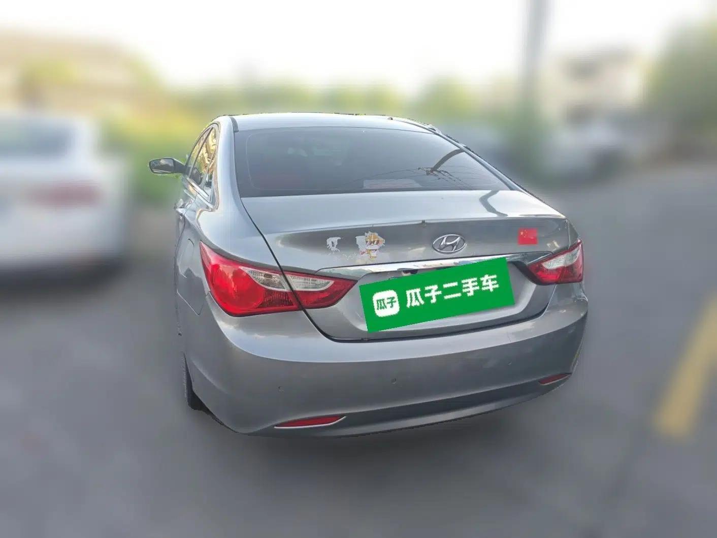 Hyundai Sonata 2011 2.0L Automatic Prestige Edition — миниатюра 5