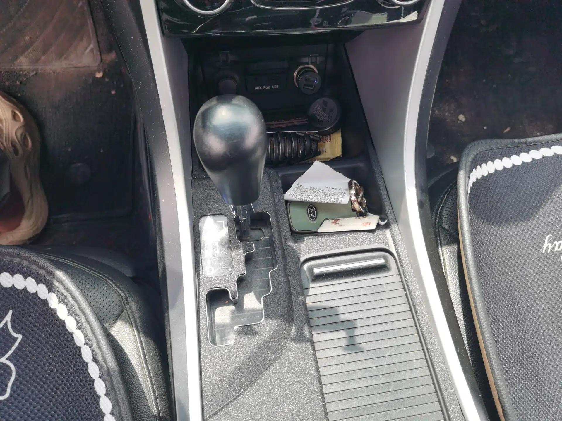 Hyundai Sonata 2014 2.4L Automatic Leading Edition China IV Standard — миниатюра 14