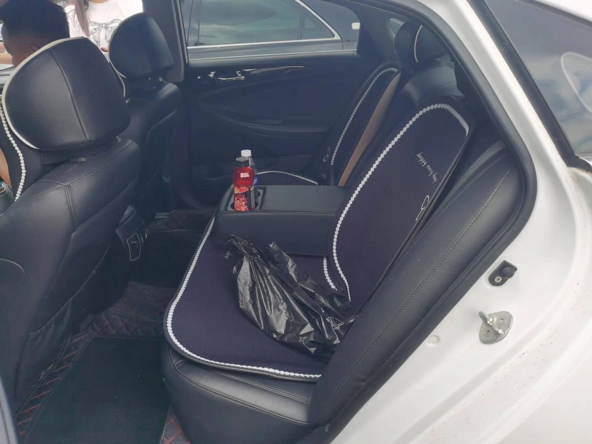 Hyundai Sonata 2014 2.4L Automatic Leading Edition China IV Standard — миниатюра 17