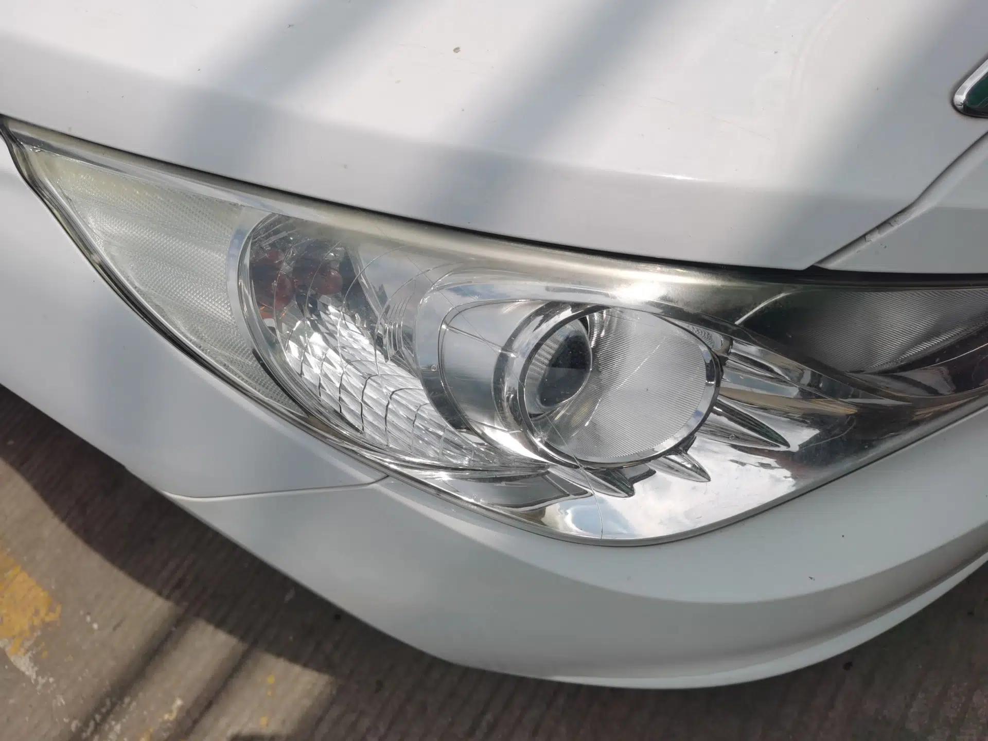 Hyundai Sonata 2014 2.4L Automatic Leading Edition China IV Standard — миниатюра 7