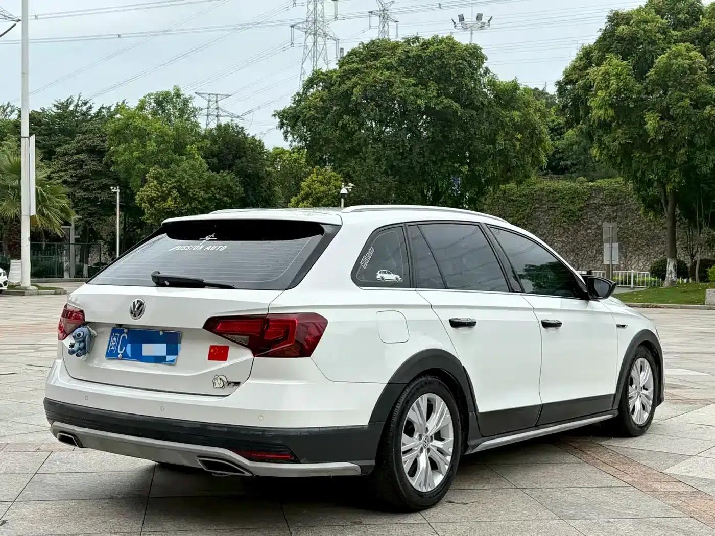 C-TREK 2018 1.5L Automatic Comfort Model — миниатюра 8