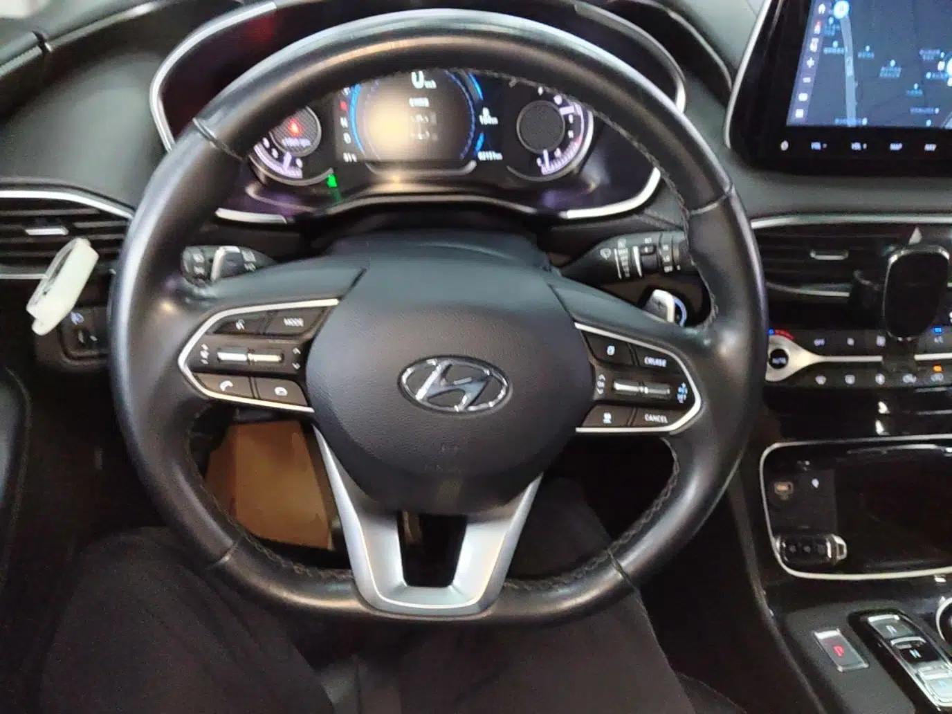 Hyundai Santa Fe 2020 380 TGDi Automatic All-Wheel Drive DLX HTRAC Prestige Edition — миниатюра 13