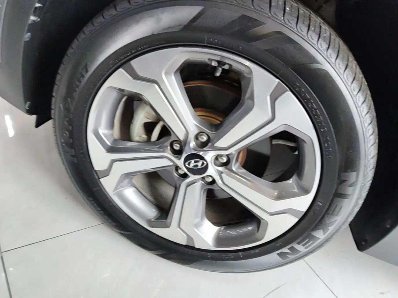 Hyundai Santa Fe 2020 380 TGDi Automatic All-Wheel Drive DLX HTRAC Prestige Edition — миниатюра 10