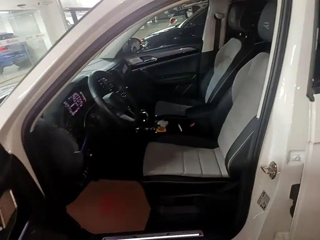 Tayron X 2020 330TSI 2WD Premium Intelligent Edition — миниатюра 15