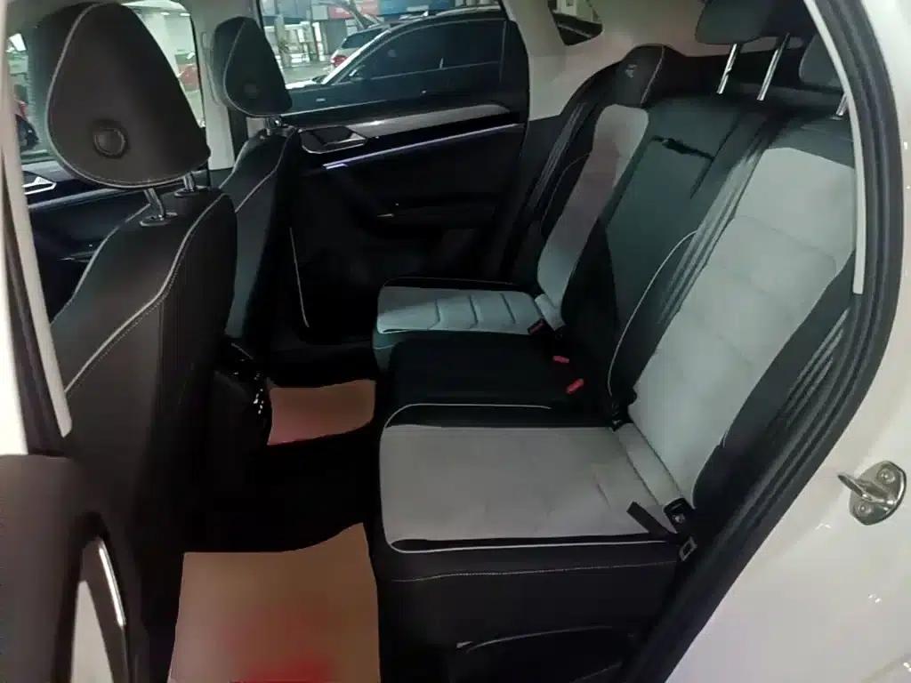 Tayron X 2020 330TSI 2WD Premium Intelligent Edition — миниатюра 17
