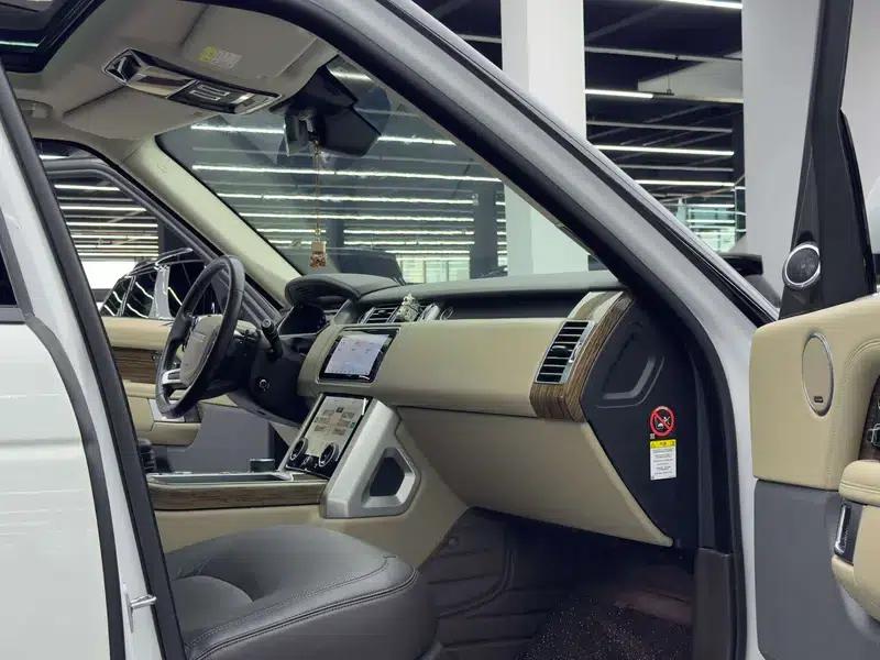 Range Rover 2019 3.0 V6 SC Legendary Edition — миниатюра 11