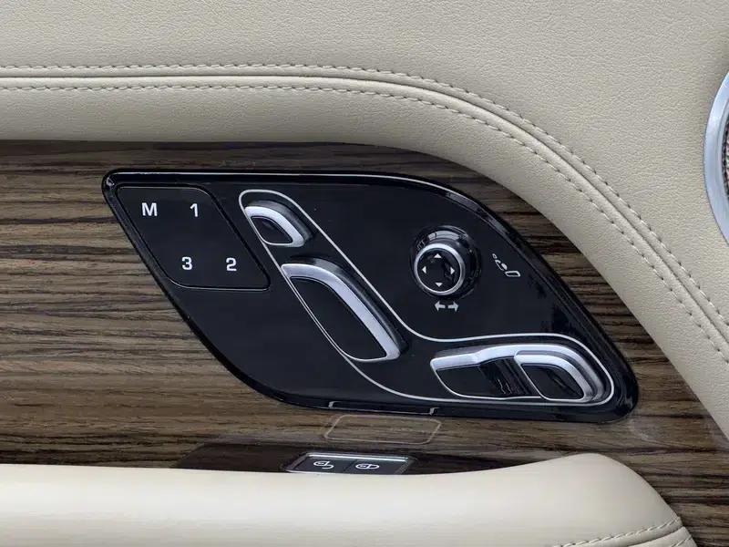 Range Rover 2019 3.0 V6 SC Legendary Edition — миниатюра 18