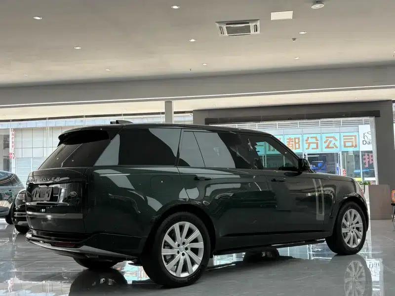 Range Rover 2024 3.0 L6 400PS Grand Long Wheelbase 7-Seater — миниатюра 4