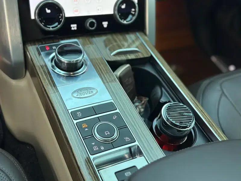 Range Rover 2018 3.0 V6 SC Vogue Extended Wheelbase — миниатюра 12