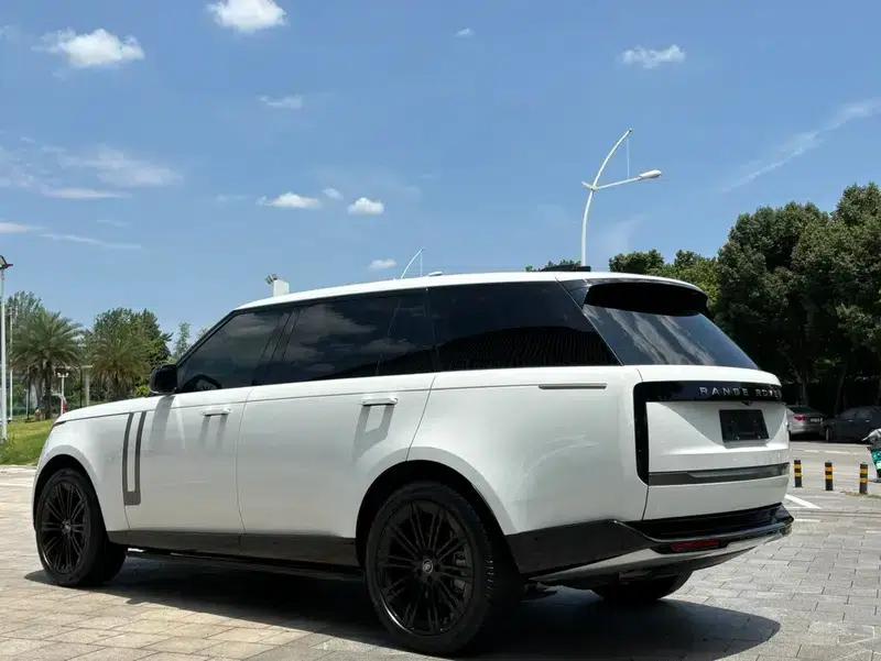 Range Rover 2024 3.0 L6 400PS Grand Long Wheelbase — миниатюра 3