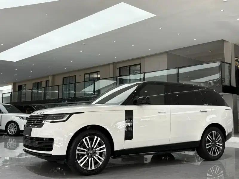 Range Rover 2024 3.0 L6 400PS Grand Long Wheelbase — миниатюра 1