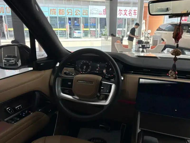 Range Rover 2024 3.0 L6 400PS Grand Long Wheelbase — миниатюра 7