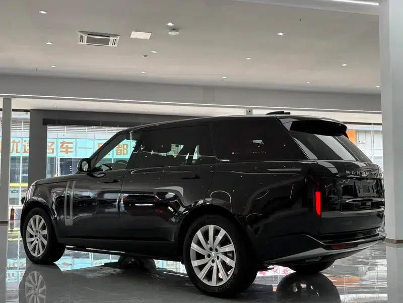 Range Rover 2024 3.0 L6 400PS Grand Long Wheelbase 7-Seater — миниатюра 3