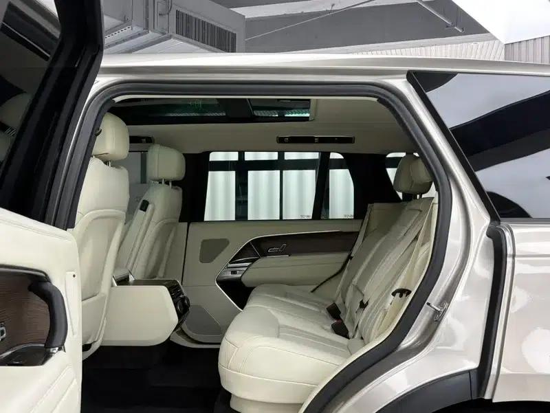 Range Rover 2025 3.0 L6 400PS Grand Long Wheelbase — миниатюра 12