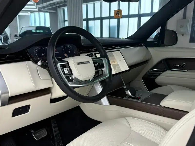Range Rover 2025 3.0 L6 400PS Grand Long Wheelbase — миниатюра 9
