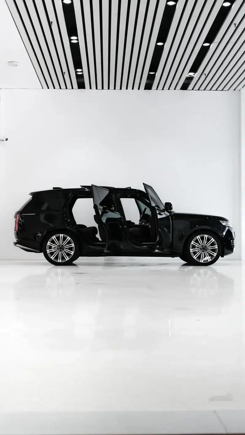 Range Rover 2025 3.0 L6 400PS Grand Long Wheelbase — миниатюра 5