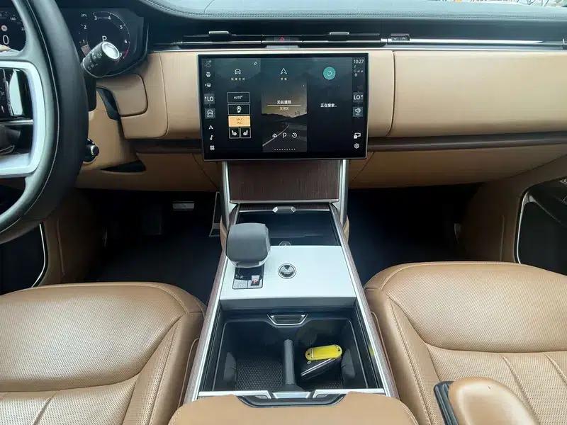 Range Rover 2024 3.0 L6 400PS Grand Long Wheelbase — миниатюра 15