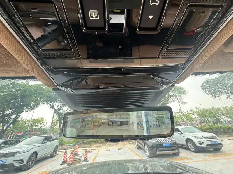 Range Rover 2024 3.0 L6 400PS Grand Long Wheelbase — миниатюра 16